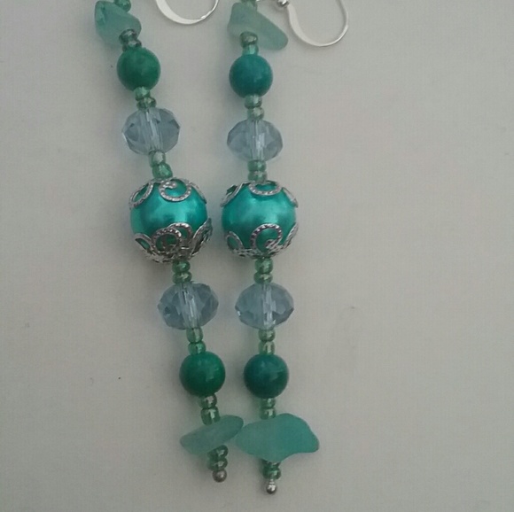 Earblings - Picture 3 of 3